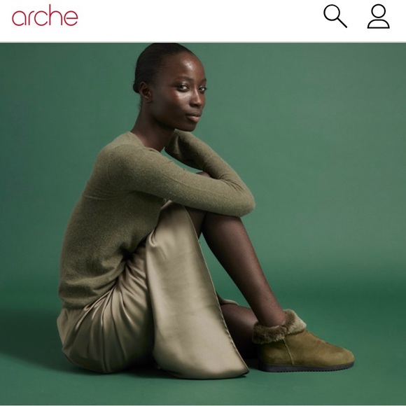 Arche sheep skin boots, size 8 (US), France size (39) - Picture 10 of 12